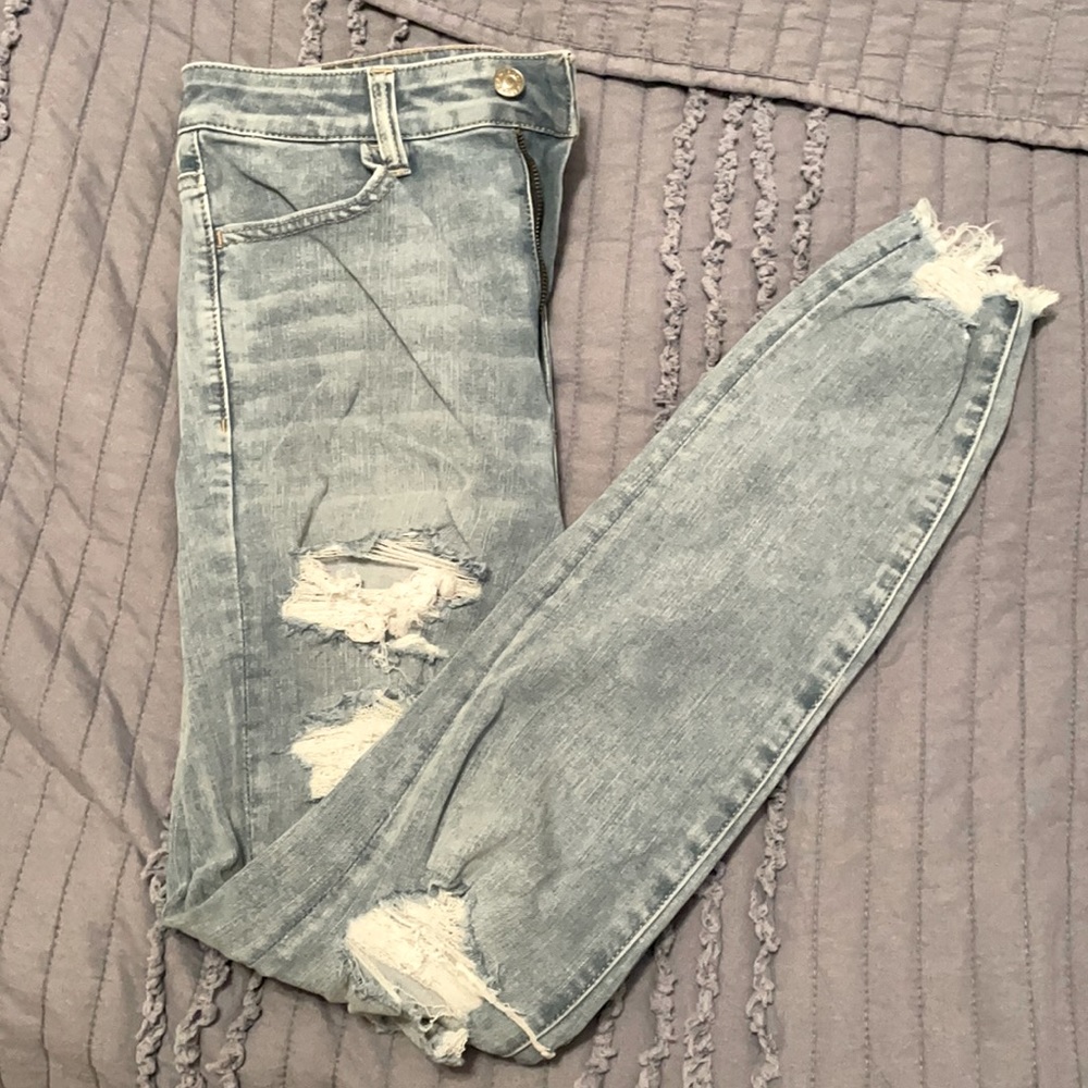 American Eagle high rise light wash jeans